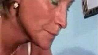 skullfucked lady - porn video